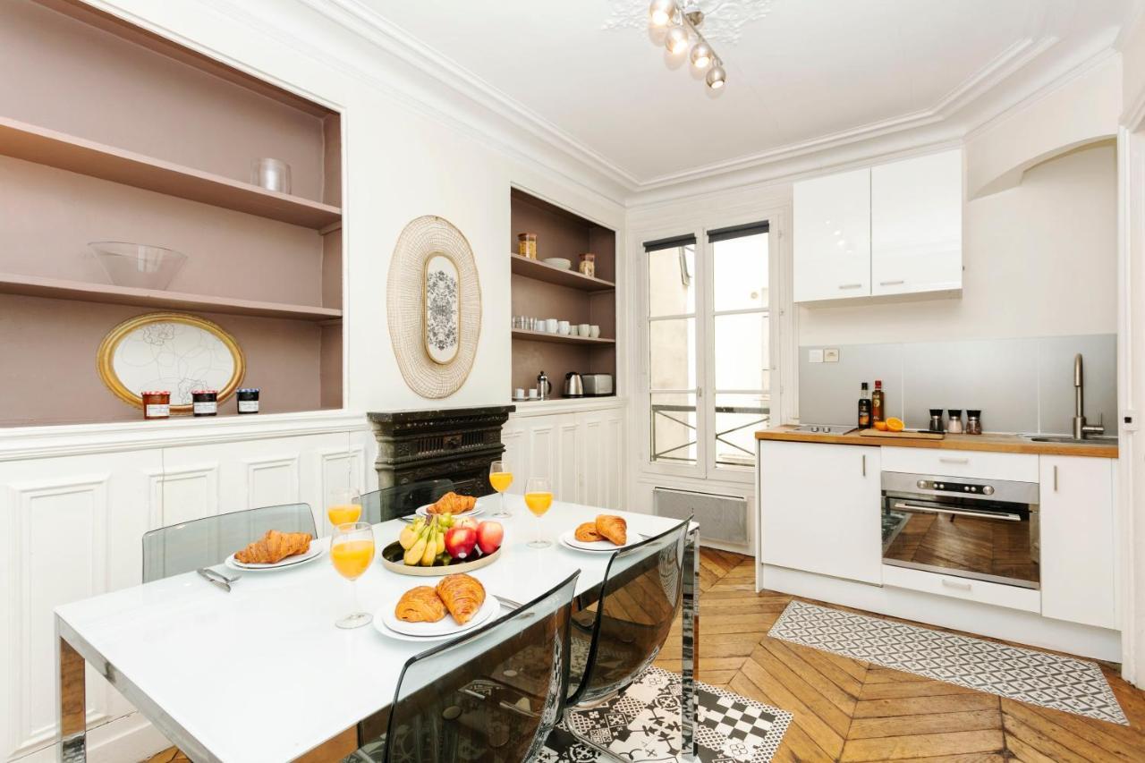 Latin Quarter With Balcony - Cityapartmentstay Parigi Esterno foto